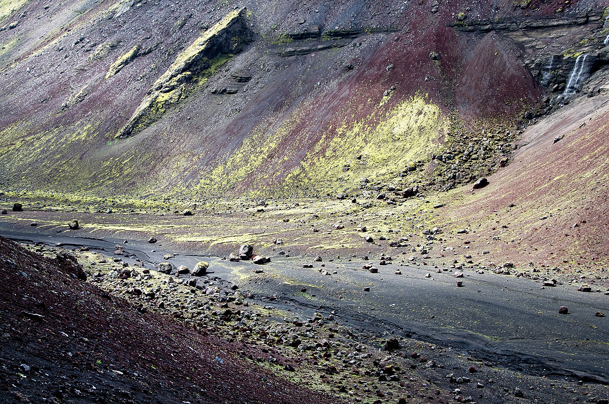 Kleurrijk in omgeving van Landmannalaugar